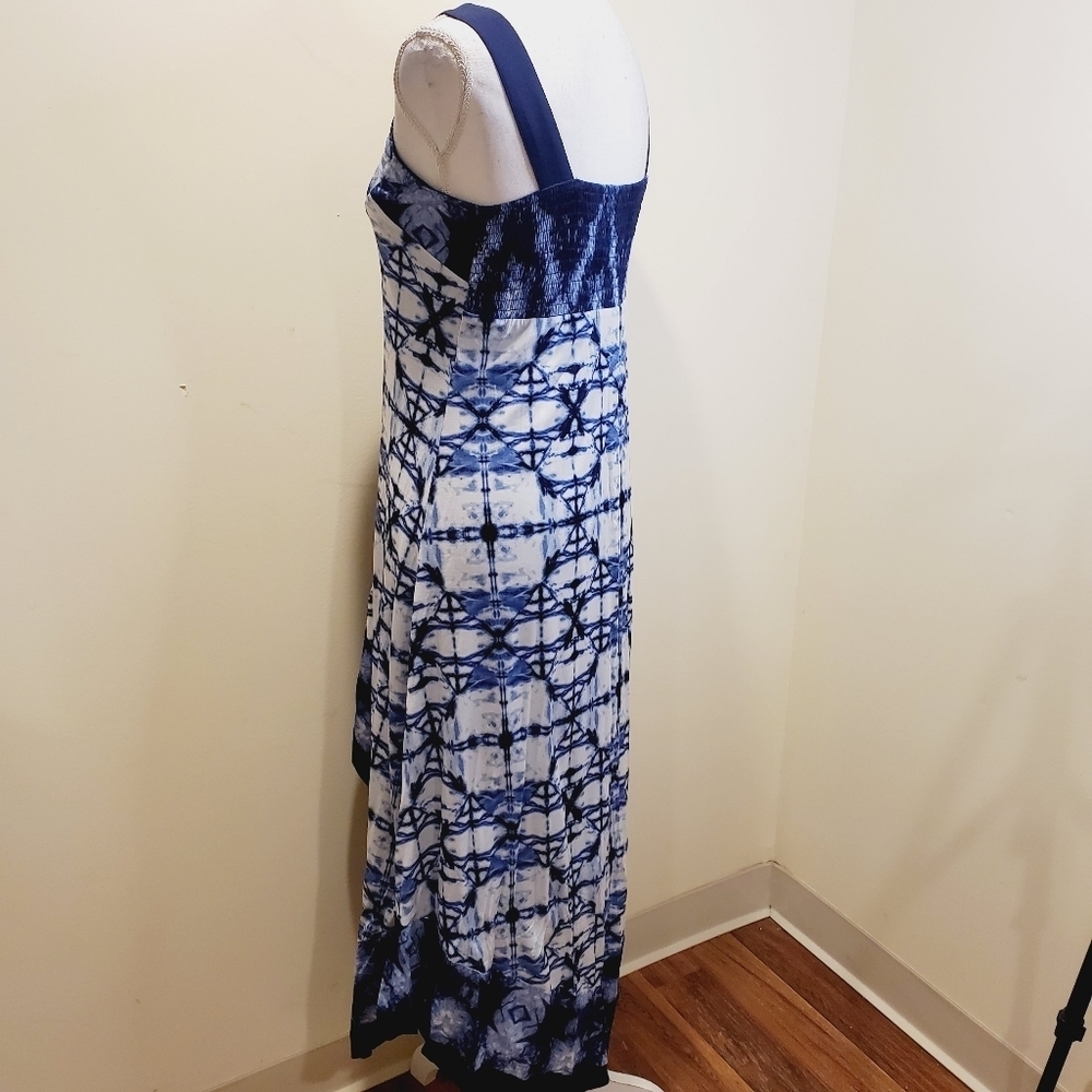 Style and Co. Asymmetric Nylon  V Neck dress Size PS - Picture 12 of 14